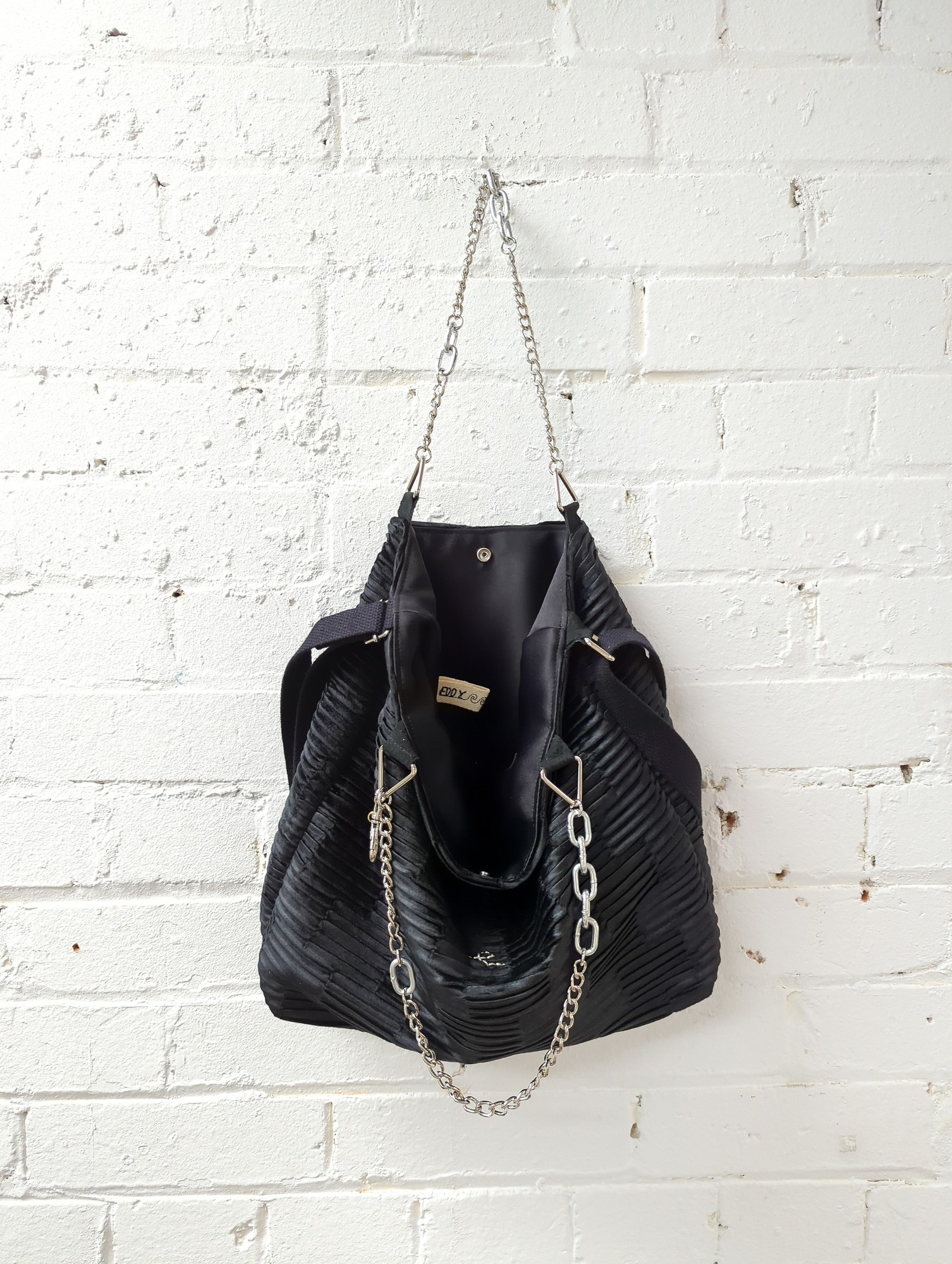 polyester pleated velvet cross-body tote bag