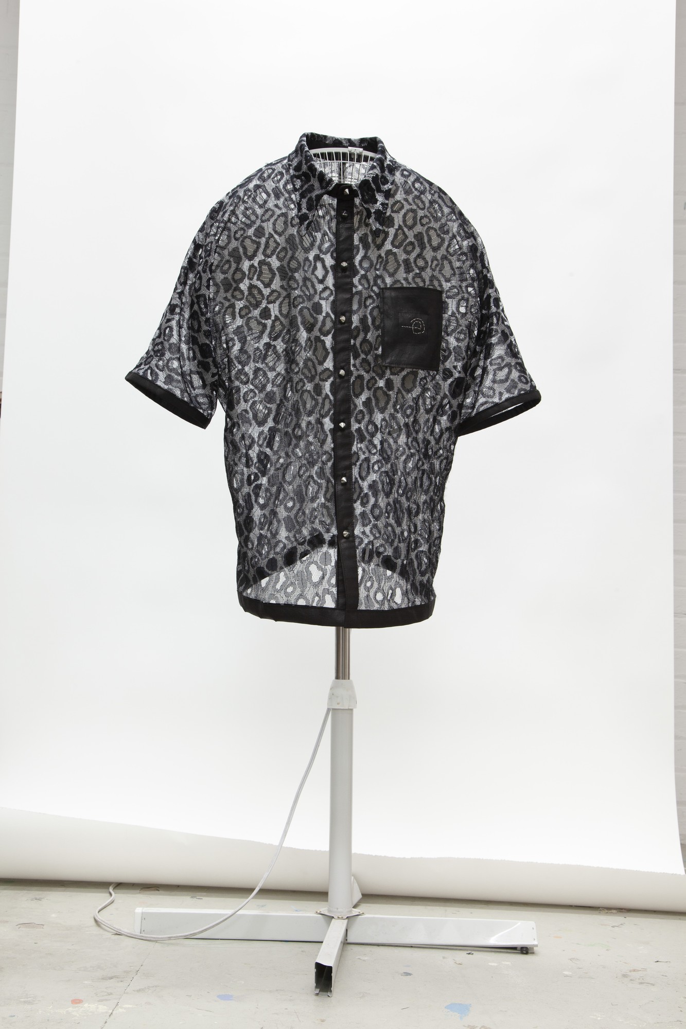 mixed fibres lace shirt for gabby